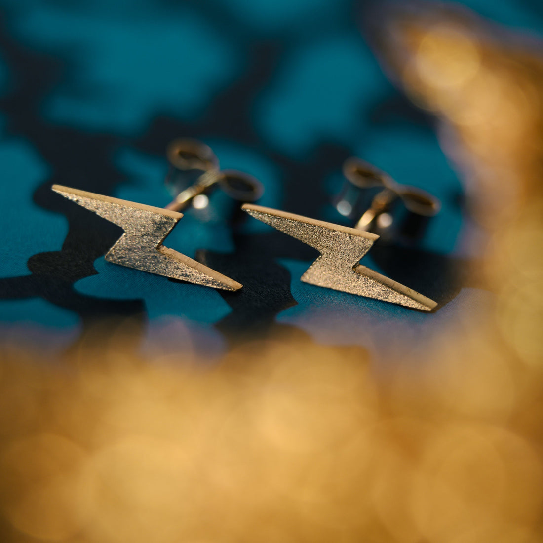 Case Study: From Oxley to XOXOX — Jewellery with Roots