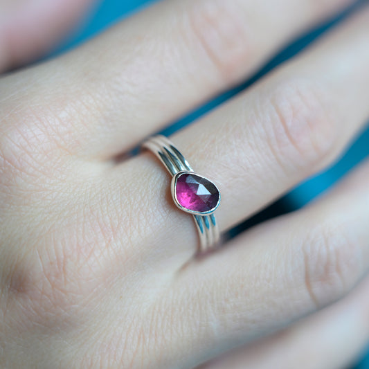 Silver Rose Cut Rhodolite Garnet Ring, size R