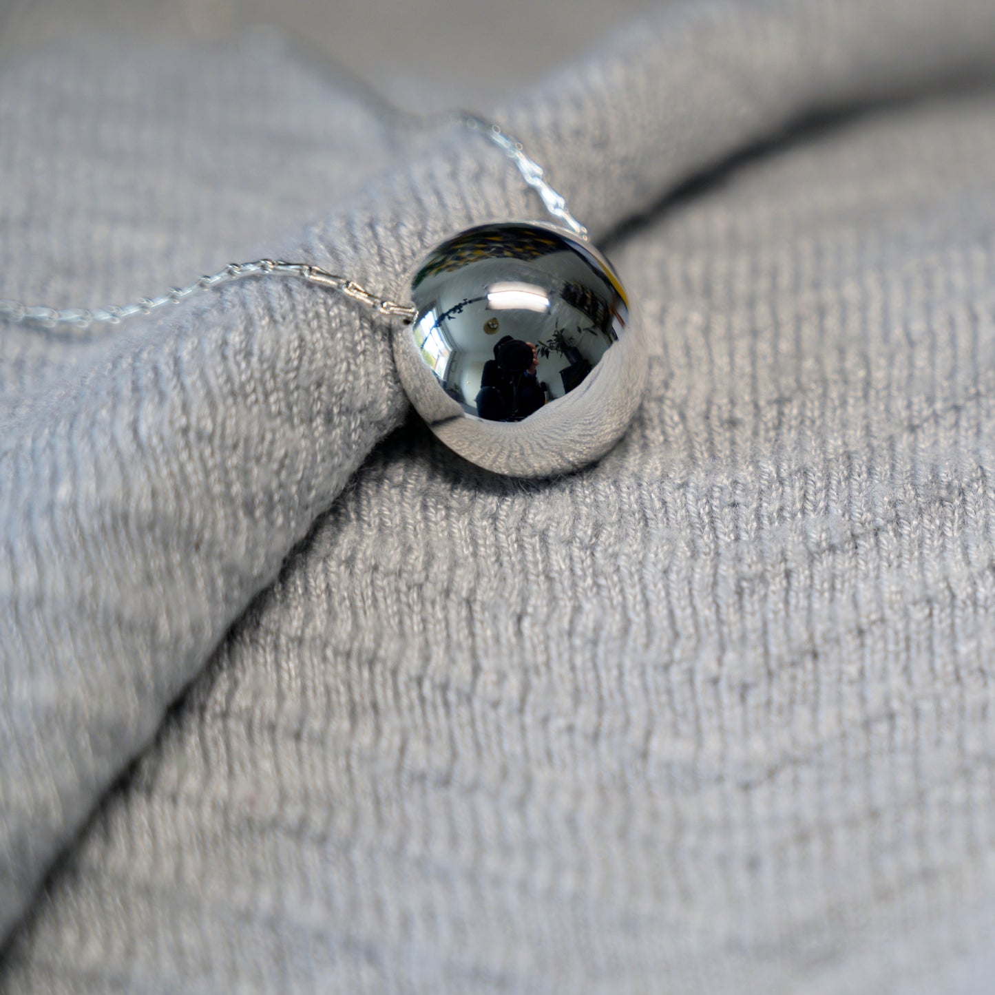 Kando Medium Pendant