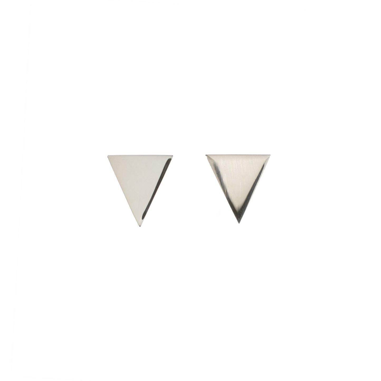 Metrica Triangle Studs