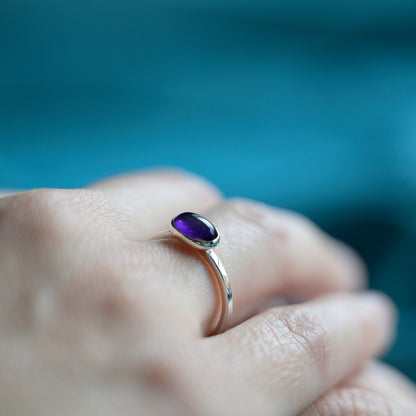 Silver Amethyst Cabochon Ring