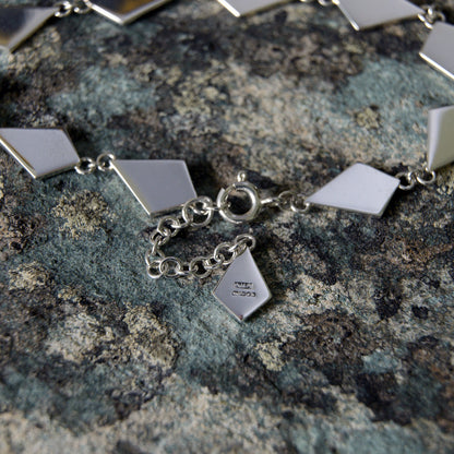 Metrica Multi Kite Bracelet