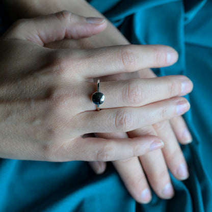 Silver Hematite Cabochon Ring, size N