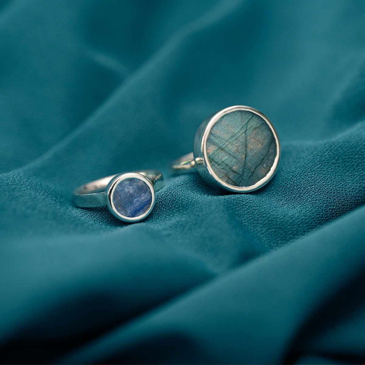 Mura Labradorite Ring