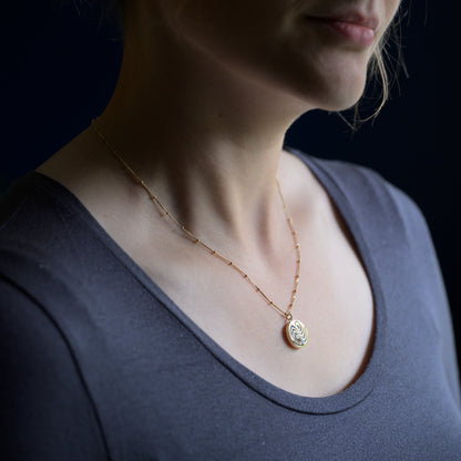 9ct Yellow Gold Opal Coin Pendant