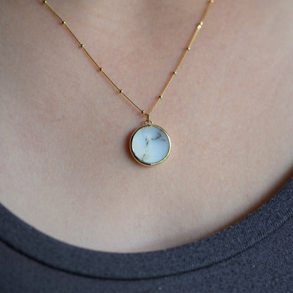 9ct Yellow Gold Opal Coin Pendant