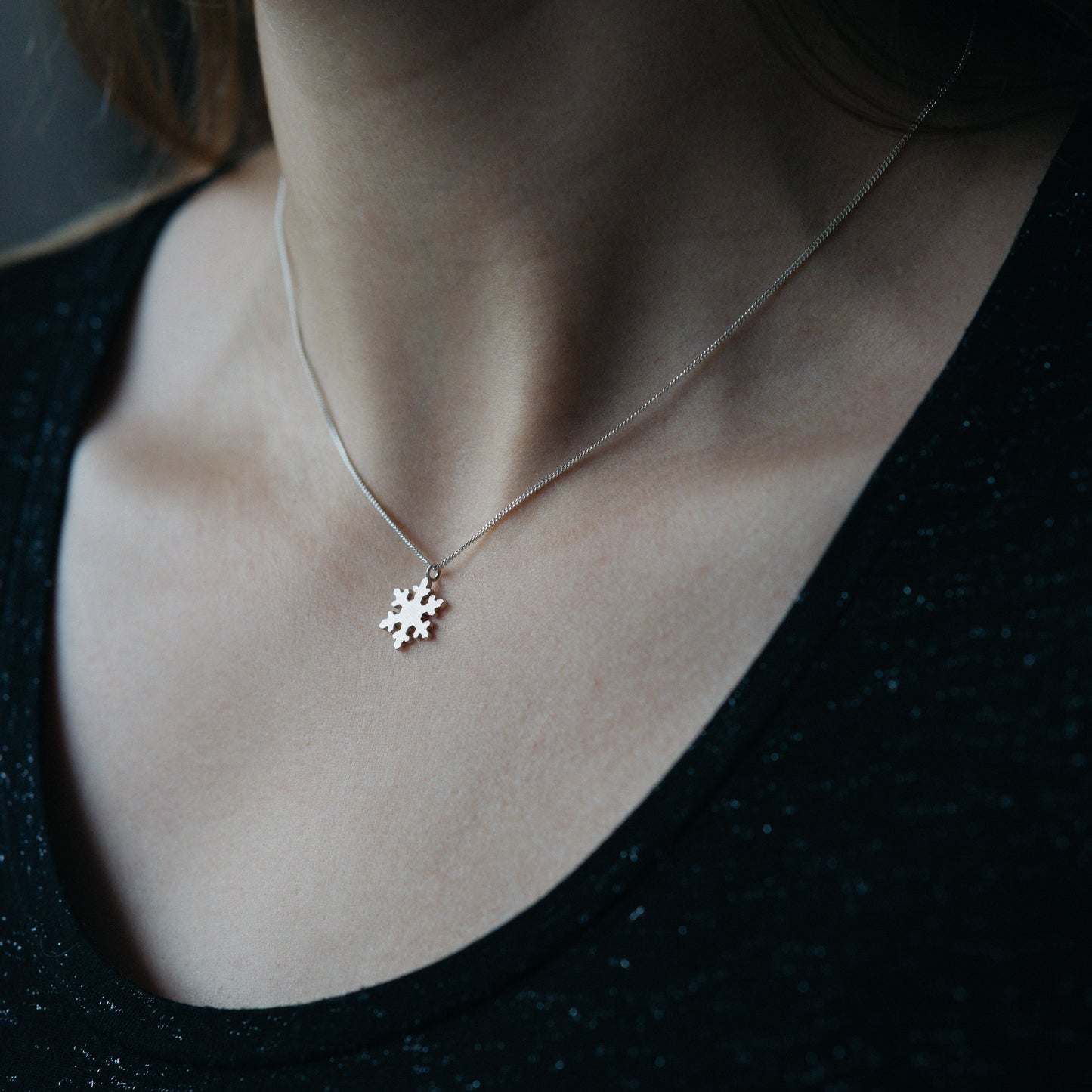 Intricate Silver Snowflake Pendant